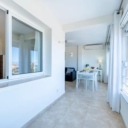 797 Rentals- Espectacular Piso Con Vista Al Mar Y Al Puerto Apartment Benalmadena