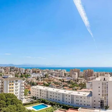 Apartamento 797 Rentals- Espectacular Piso Con Vista Al Mar Y Al Puerto Benalmádena